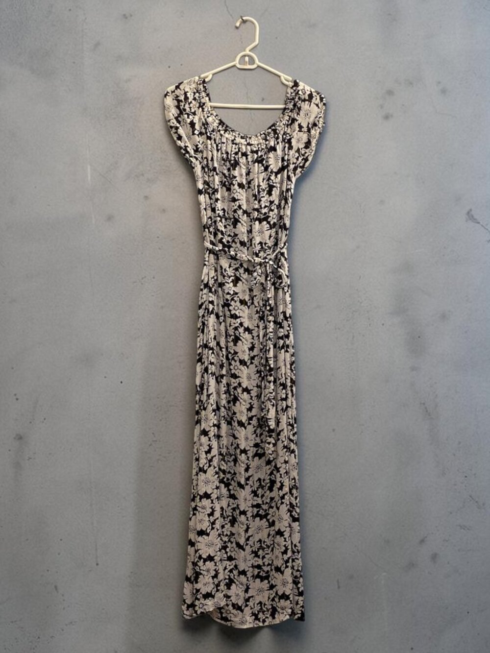 LOFT Shimmer Floral Off The Shoulder Maxi Dress Black Regular Small